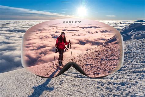 Oakley PRIZM™ Lens Technology .